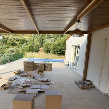 Carlos - Covilhã - Dachbau oder -austausch