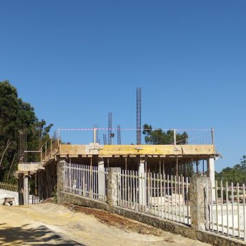 LIRIOS IMPARÁVEIS - Cascais - Drywall Installation and Hanging
