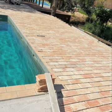 Gustavo Costa Leal - Portimão - Tile Repair