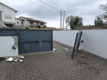 Instalação ou Reparação de Portões