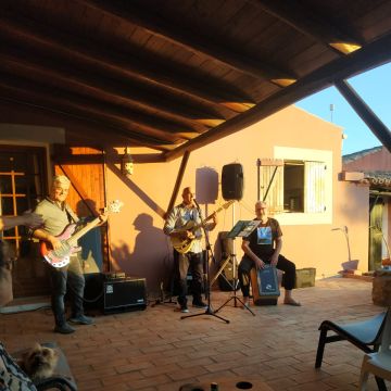 Paullo Baptysta - Silves - Entretenimento com Músico a Solo
