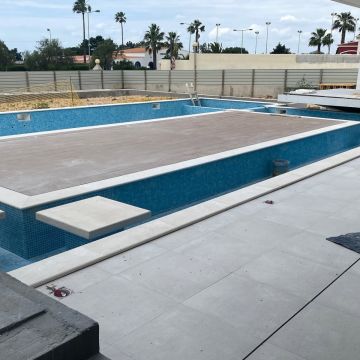Gustavo Costa Leal - Portimão - Tile Repair