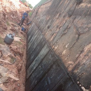 Impermeabilização - Vila Nova de Gaia - Remoção de Lixo