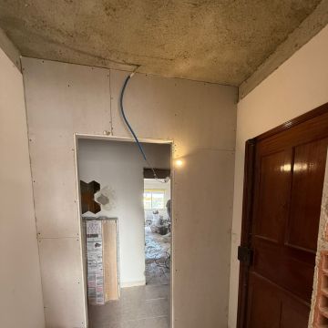 DryTech Solutions - Loures - Instalação, Reparação ou Remoção de Revestimento de Parede