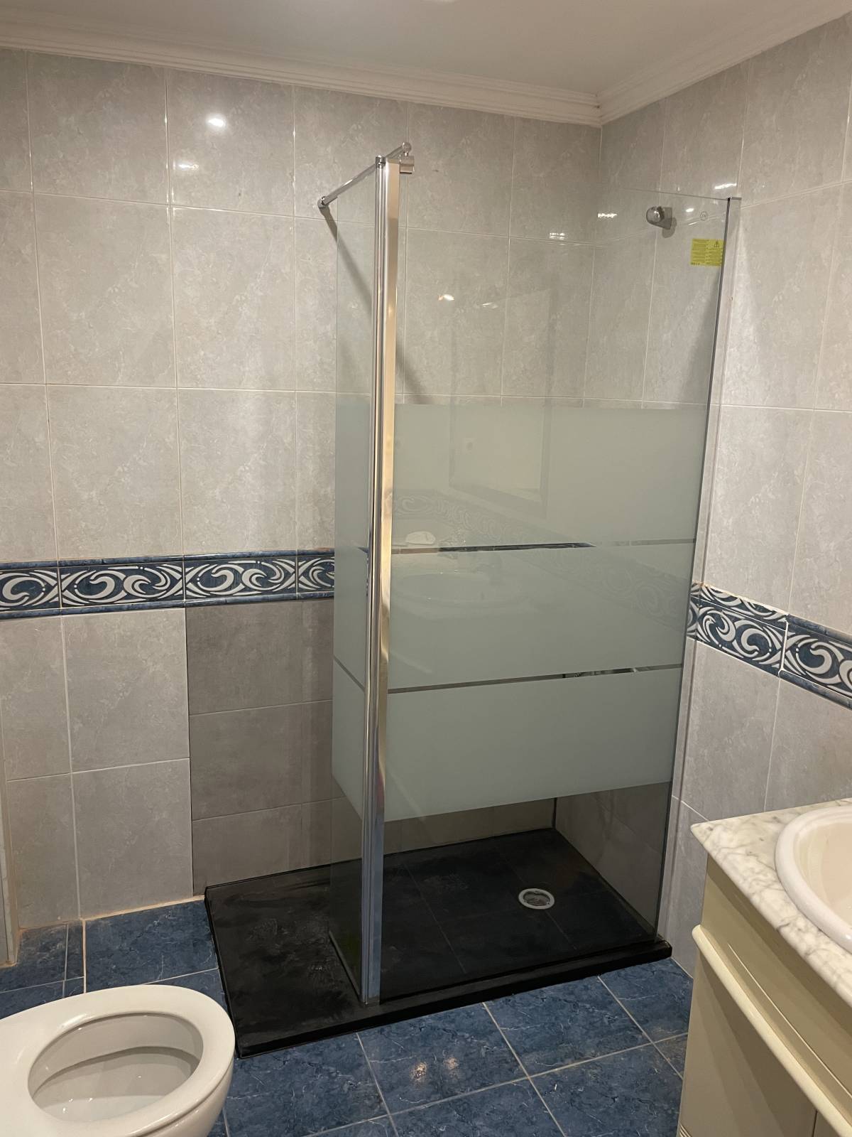 RUDI remodelações - Almada - Concrete Flooring Installation