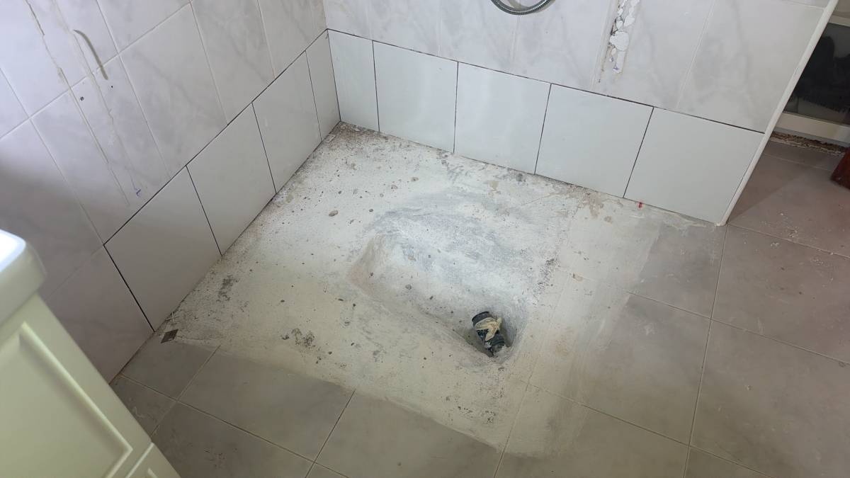 JUNIOR LADRILHOS CONSTRUÇÕES - Porto de Mós - Remodelação da Casa