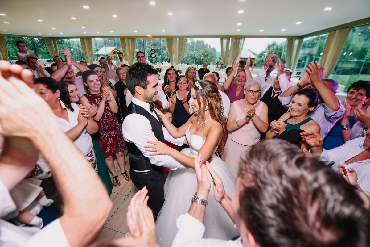 Alma Mater - Coro | DJ | Eventos - Guarda - Serviço de Entretenimento