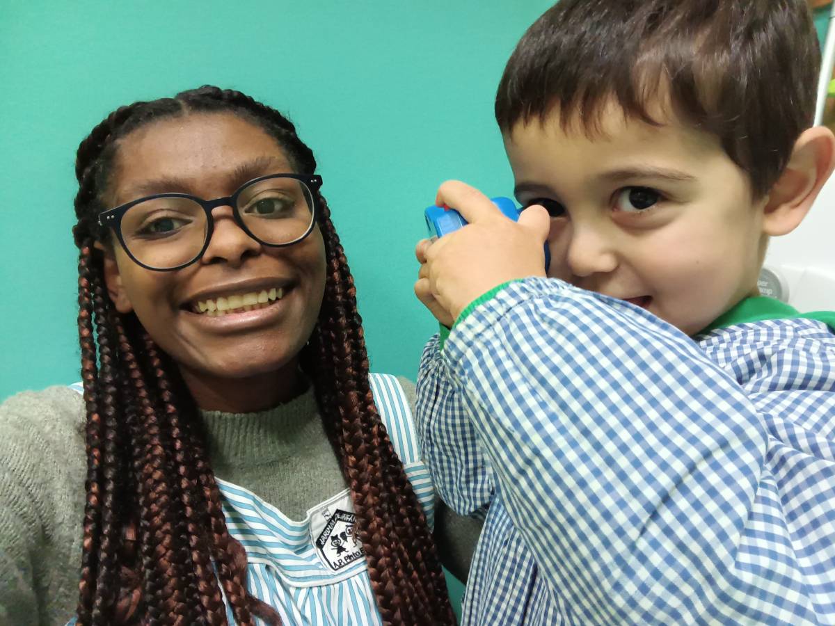 Flávia Neves - Sintra - Babysitter