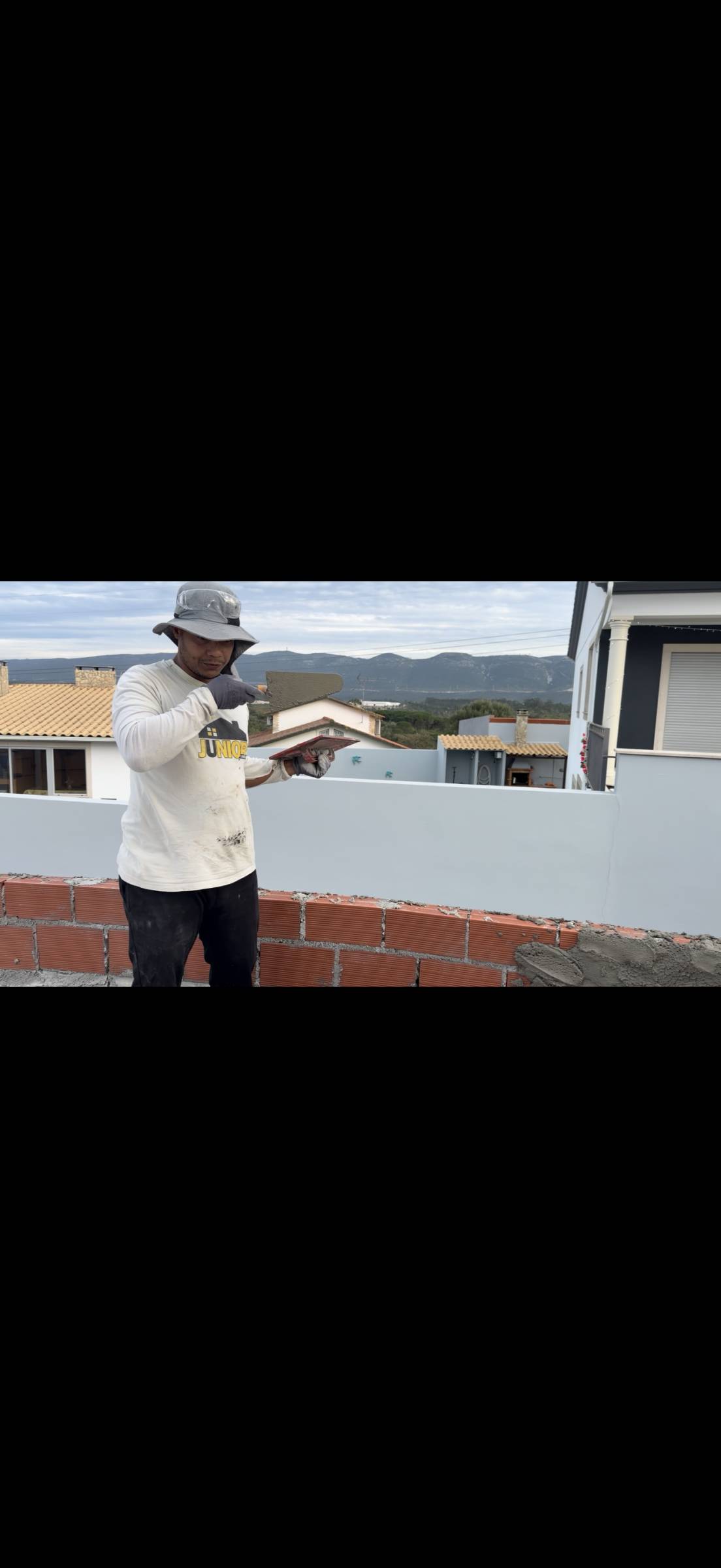JUNIOR LADRILHOS CONSTRUÇÕES - Porto de Mós - Instalação de Azulejos
