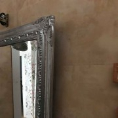 vitor ribeiro - Lisboa - Baby Gate Assembly and Installation