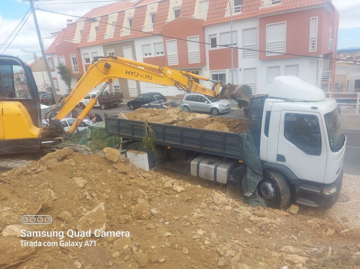 Stroycity - Sintra - Van Rental