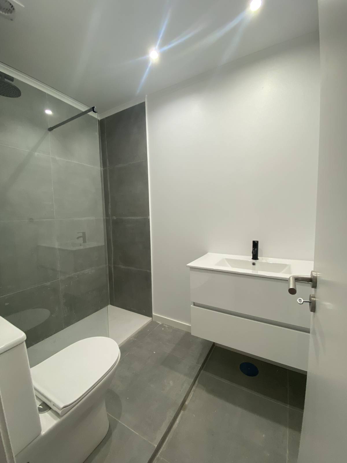 Jacor Remodelações - Lisboa - Reparação de Móveis