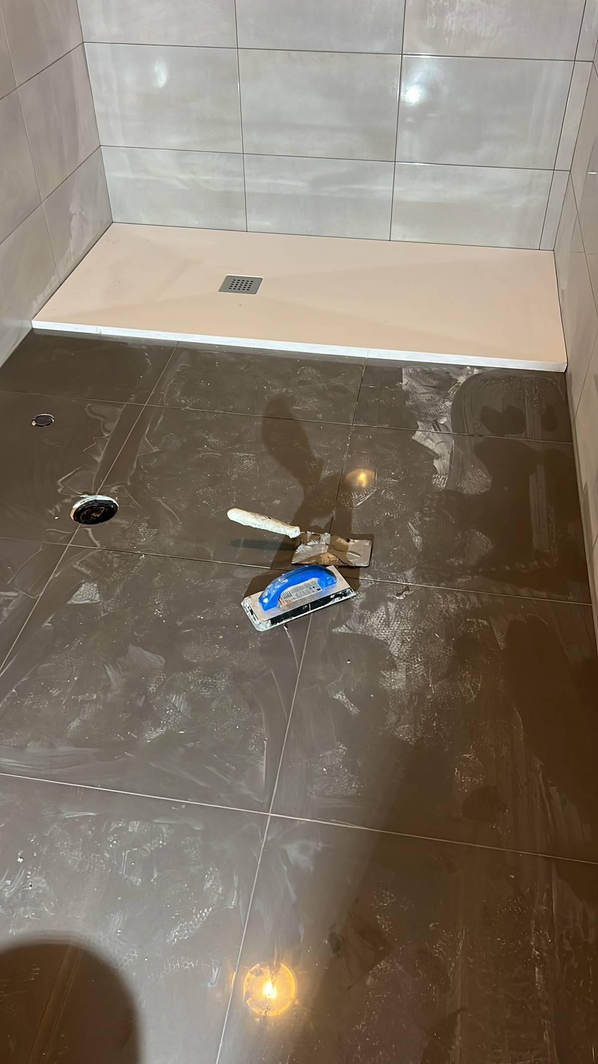 Junior ladrilhos - Porto de Mós - Instalação de Piso Aquecido
