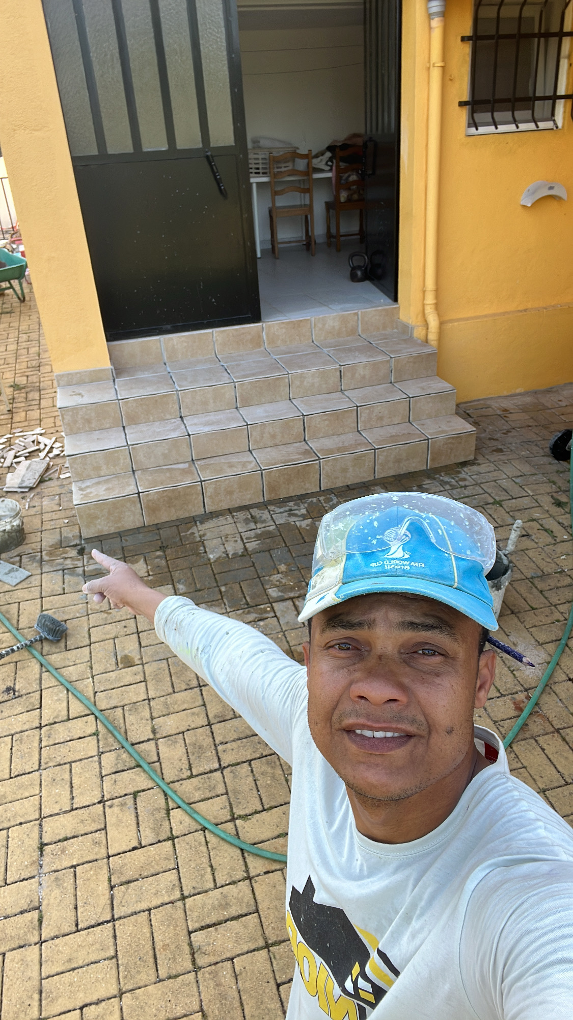 Junior ladrilhos - Porto de Mós - Ladrilhos e Azulejos