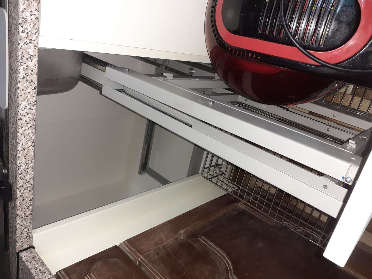 Filipe - Bombarral - Cabinet Repair