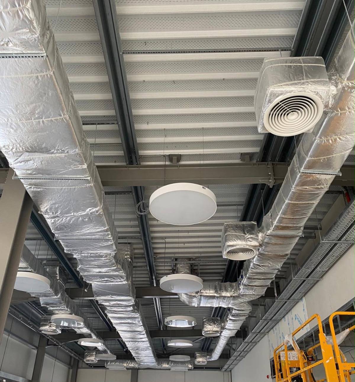 Soluções eletricas - Felgueiras - Fan Installation