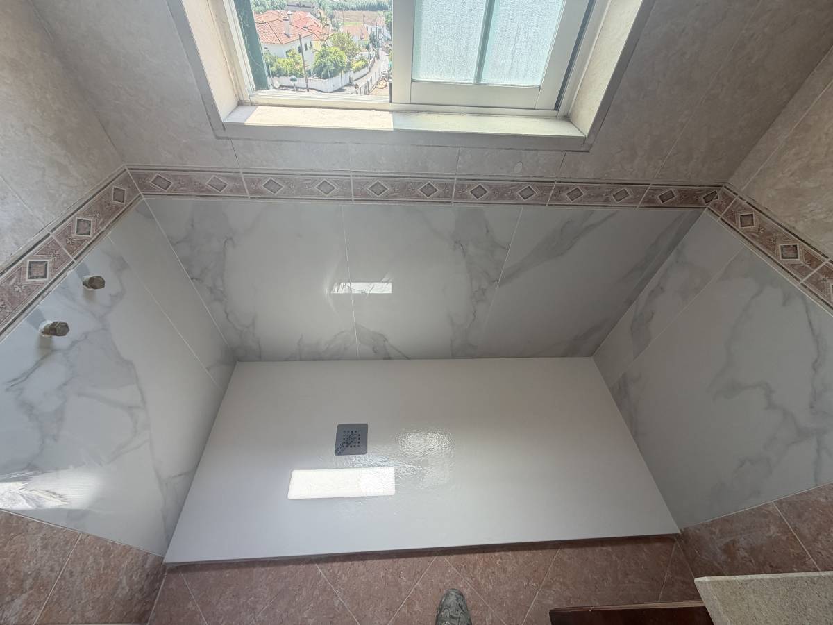 Serviços de remodelação em geral - Sobral de Monte Agraço - Roof Cleaning