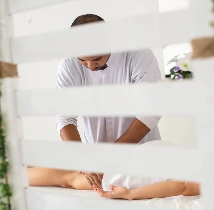 Renato Dhyego - Alenquer - Massagem Sueca