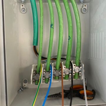 Soluções eletricas - Felgueiras - Circuit Breaker Panel or Fuse Box Installation