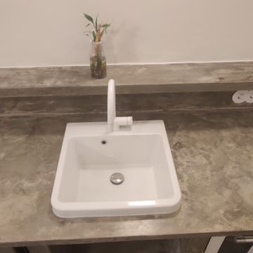 Souza Remodelações e Serviços Gerais - Leiria - Bodenfliesen verlegen