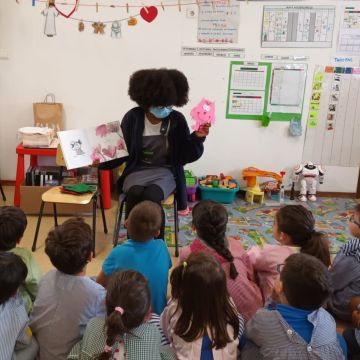 Flávia Neves - Sintra - Babysitter