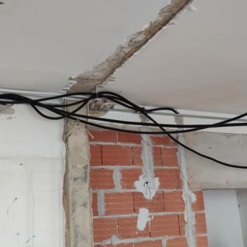 Souza Remodelações e Serviços Gerais - Leiria - Billardtisch montieren
