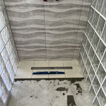 Junior ladrilhos - Porto de Mós - Remodelação de Casa de Banho