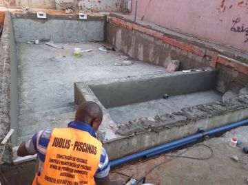 Judlis-piscinas - Loures - Sauna Repair or Maintenance