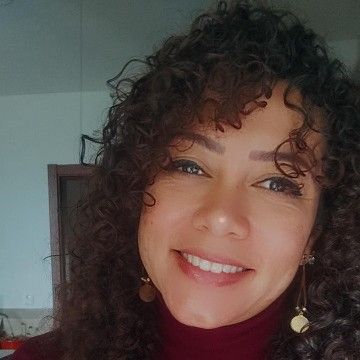 Elisa Carll - Espaço Conectar - Odivelas - Sports Massage