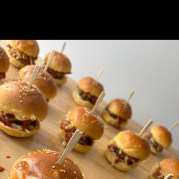 Uiki Burger PT - Matosinhos - Wedding Catering Service