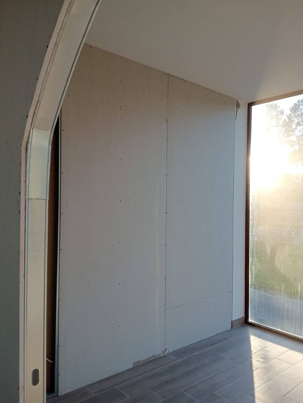 Pladur, piso flutuante, pintura - Torres Vedras - Vinyl or Linoleum Repair or Partial Replacement