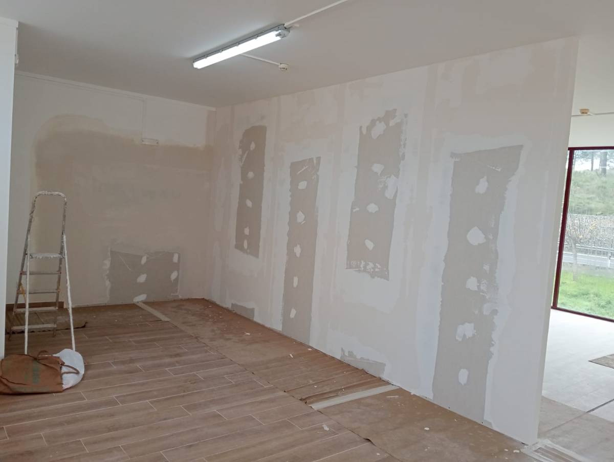 Pladur, piso flutuante, pintura - Torres Vedras - Remodel a Room
