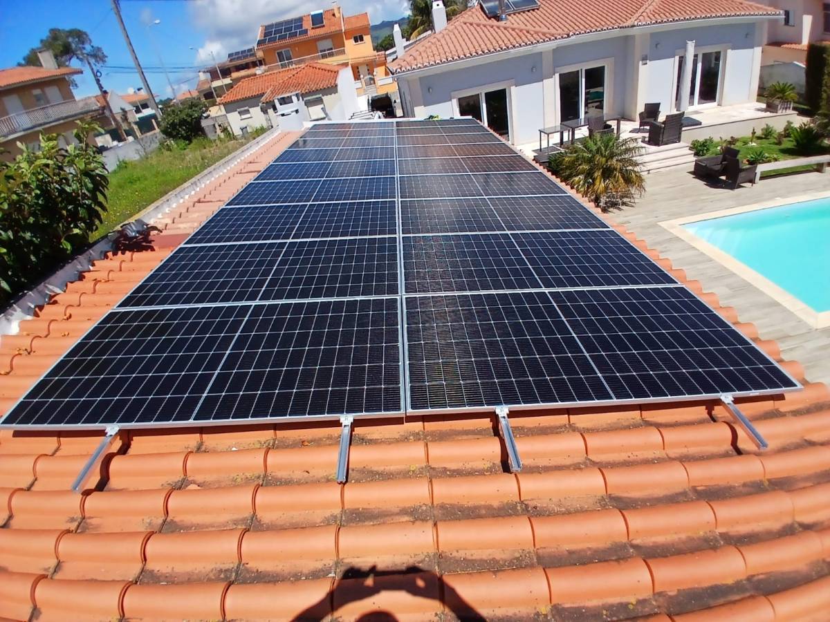Sol Viva - Cascais - Reparatur einer Solaranlage / Photovoltaikanlage