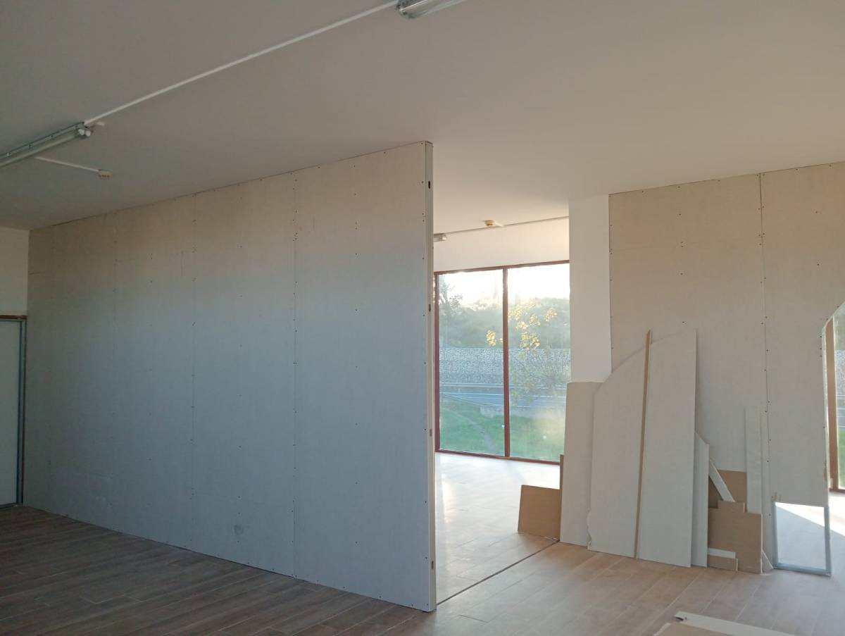 Pladur, piso flutuante, pintura - Torres Vedras - Hardwood Floor Repair or Partial Replacement