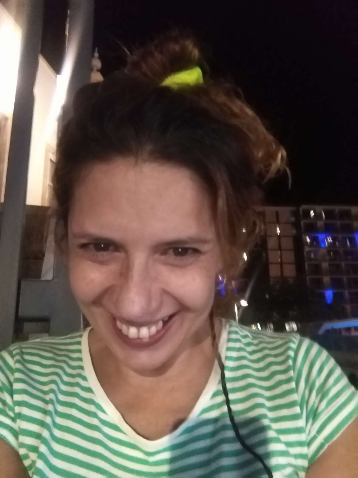 Isabel - Setúbal - Translation