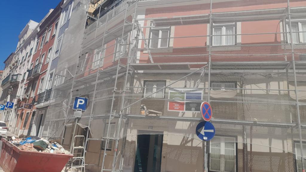 Elopes Engenharia, construção e remodelação - Lisboa - Calafetagem