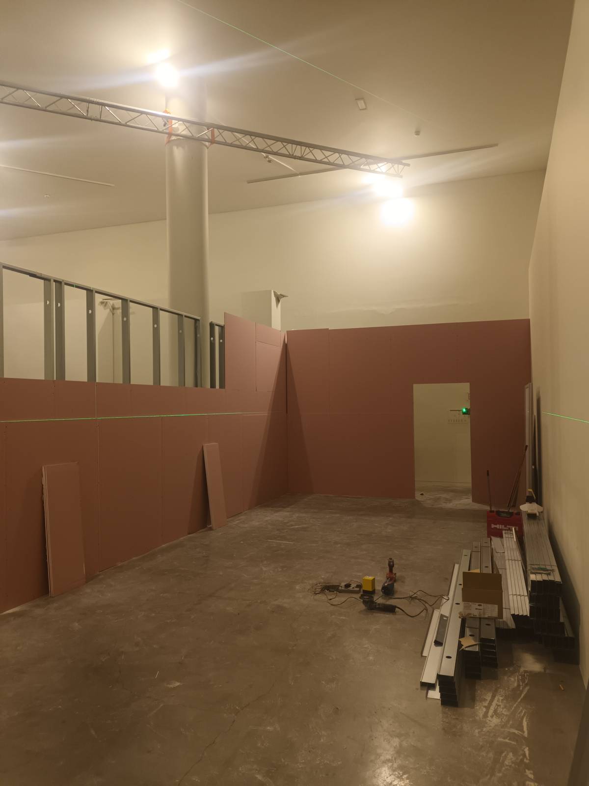 Soarez - Sintra - Wallpaper Repair