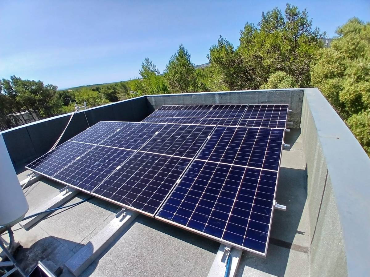 Sol Viva - Cascais - Reparatur einer Solaranlage / Photovoltaikanlage