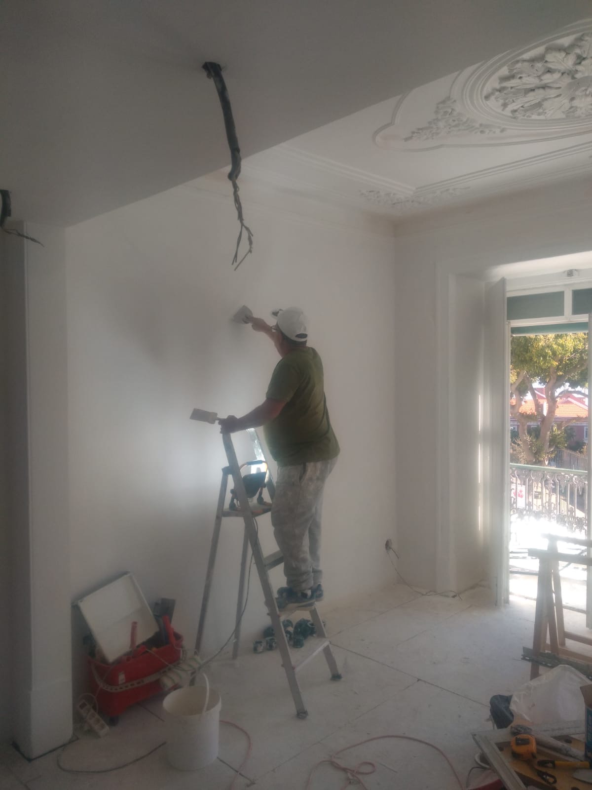 Ilson - Almada - Remodel a Room