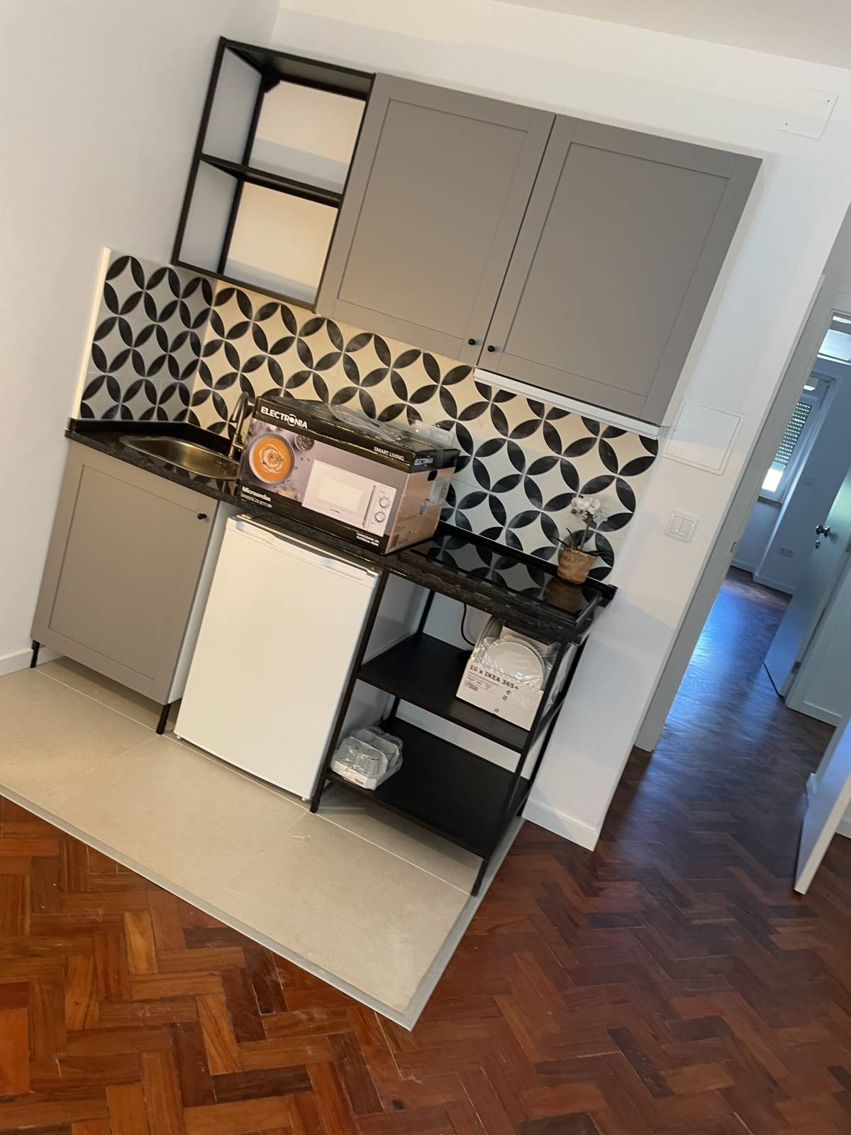CozyHome - Lisboa - Bathroom Remodel