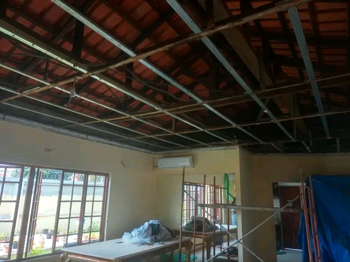 JS REMODELAÇÃOES REVESTIMENTO LDA - Soure - Remodelação de Cozinhas