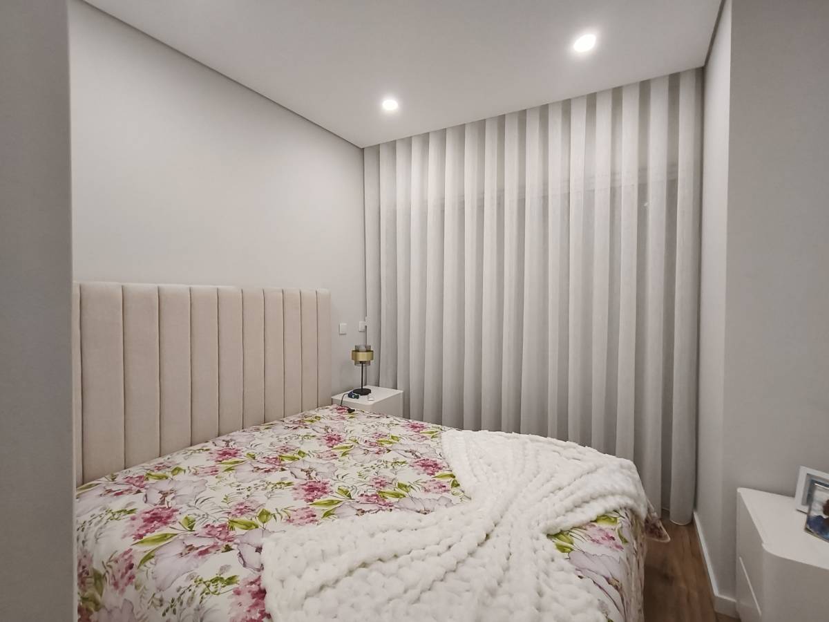 Lúcia 💛 - Santa Maria da Feira - Reparação de Cortinas e Cortinados