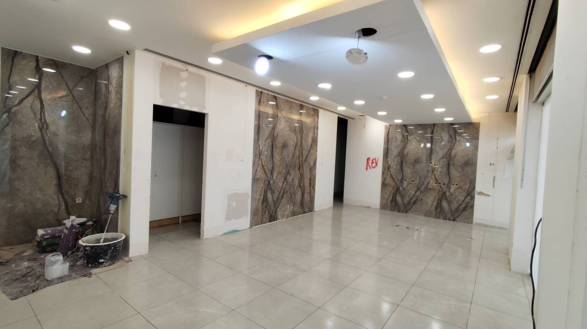 Gilvan Dicksen - Portimão - Construção de Parede Interior