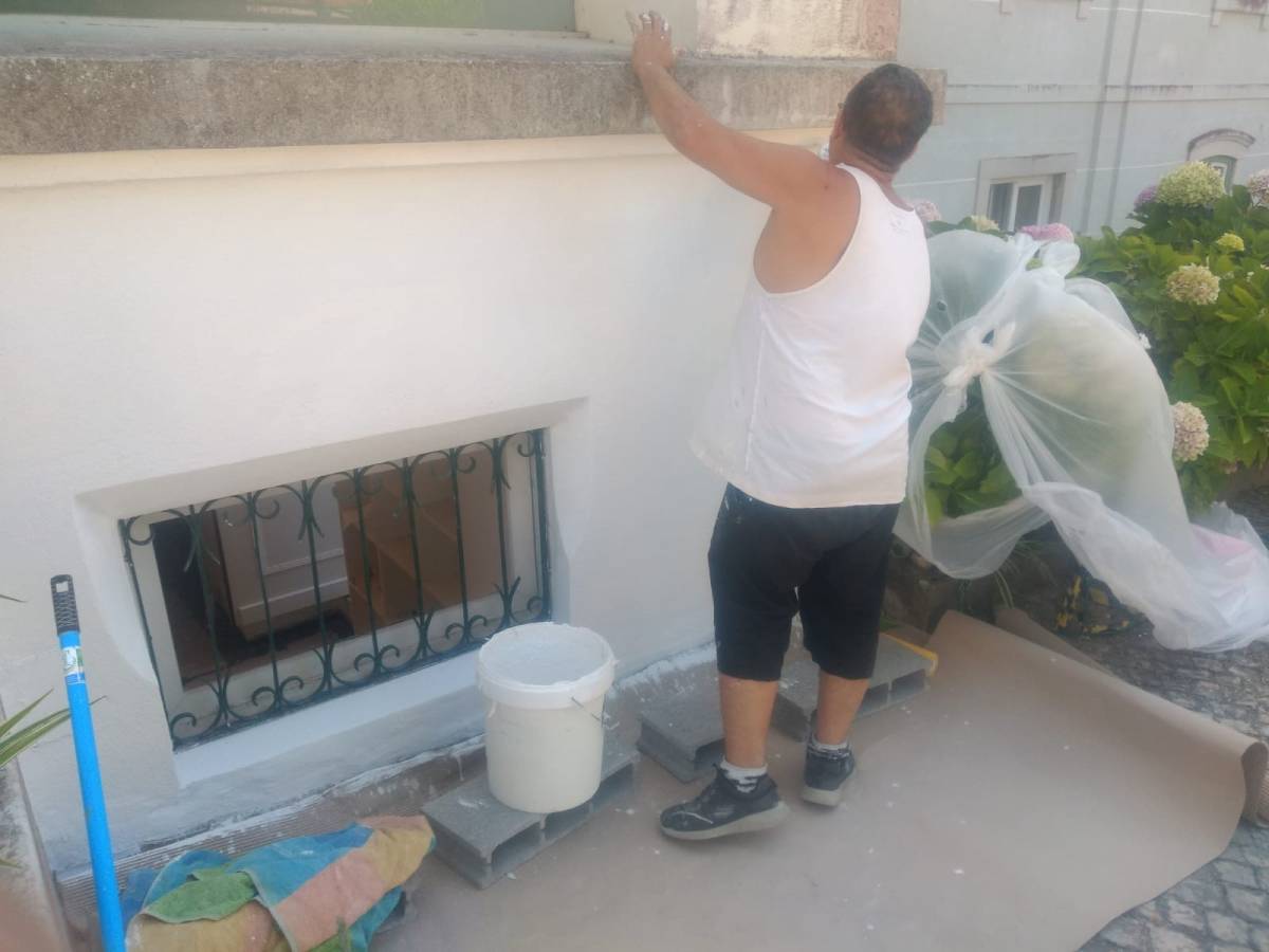 Ilson - Almada - Interior Wall Addition