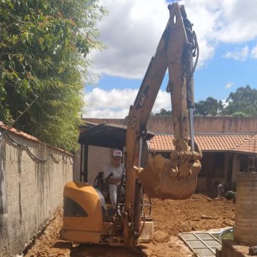 RABELO E PACHECO - Seixal - Instalación de suelos de baldosas o piedras