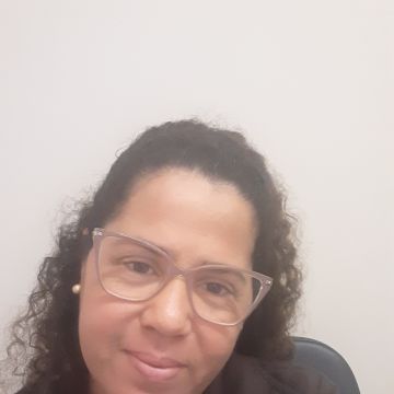 Filomena Barcelos - Sintra - Entretenimento com Personagens Mascaradas