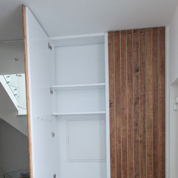 Numood.pt - Mafra - Schrank umbauen