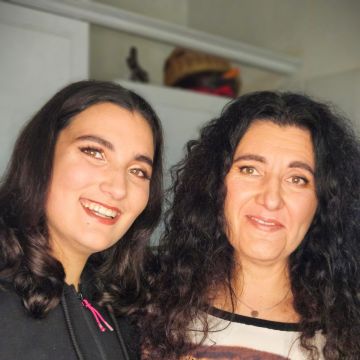 Joana Mestre - Faro - Hairdressers and Makeup Artists
