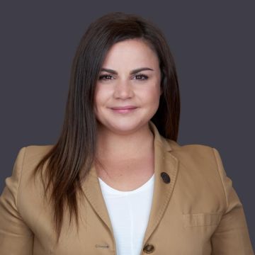 Solange Duarte | Portugal Relocation & Property Services - Montemor-o-Velho - Bank Intermediation