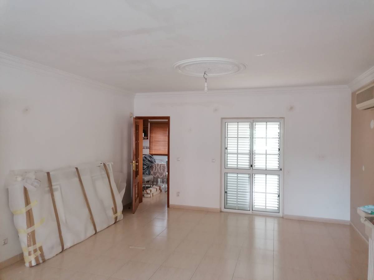 MP Artwall - Almada - Vinyl- oder Linoleumboden reparieren oder ausbessern